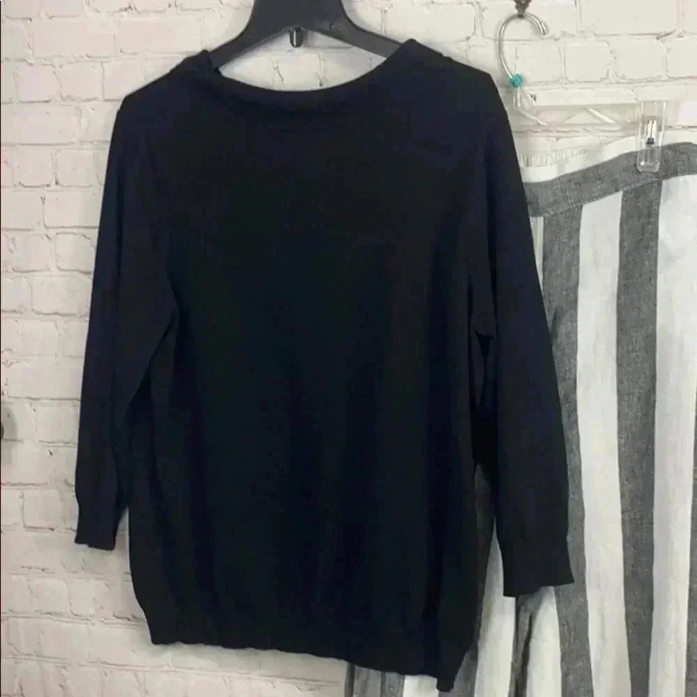 Sandra King Woman silk blend black knit shirt